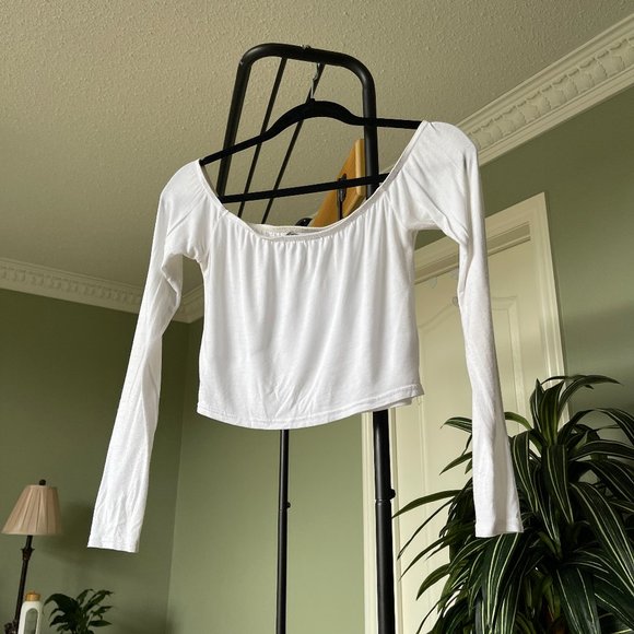 Missguided white off-the-shoulder skin-tight long sleeve top - Picture 1 of 3